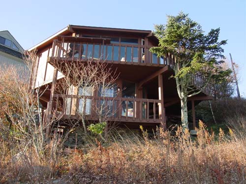 house_from_below