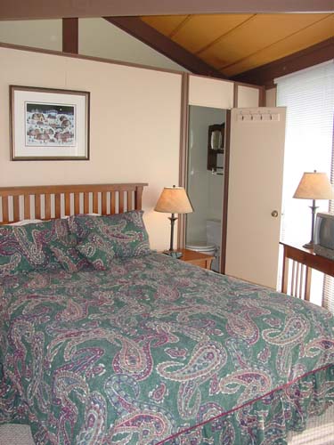 master_bedroom_and_bath