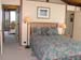 master_bedroom_queen_bed