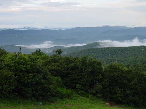 clouds_in_the_valley